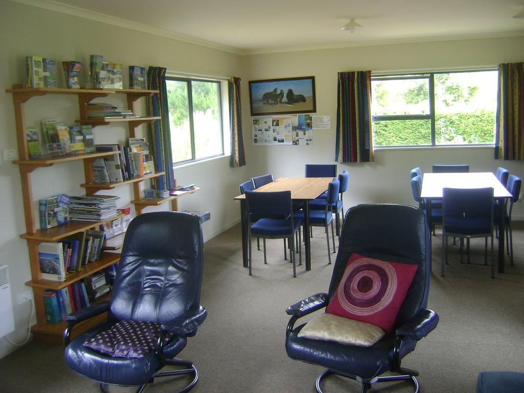 Catlins Newhaven Holiday Park Owaka Room photo